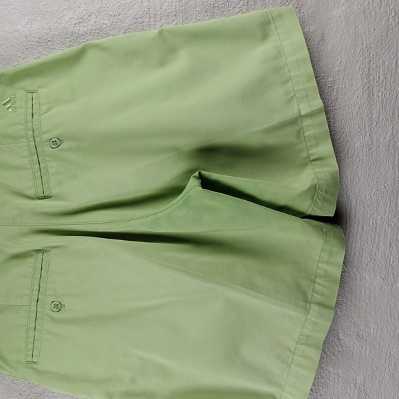 Adidas Stretch Green Mid Rise Flat Front Athletic Bermuda Golf Shorts - Picture 11 of 13